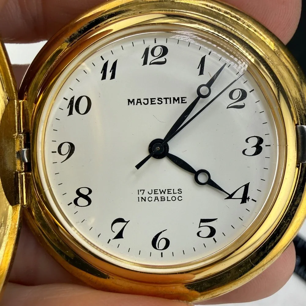 Vintage Engraved Pocket Watch Gold Tone 13